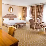 By Fassbind Hotel