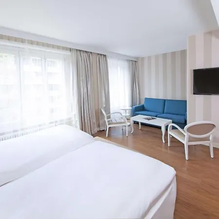 By Fassbind Hotel Ginebra