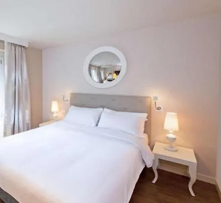 Hotel By Fassbind 3*