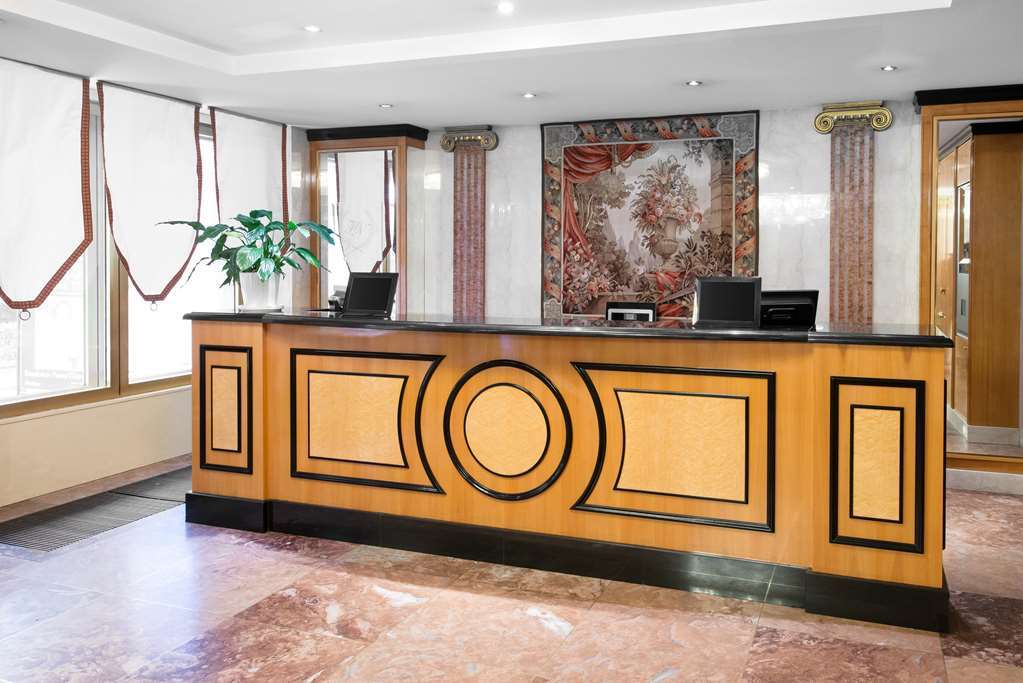 Hotel By Fassbind 3*