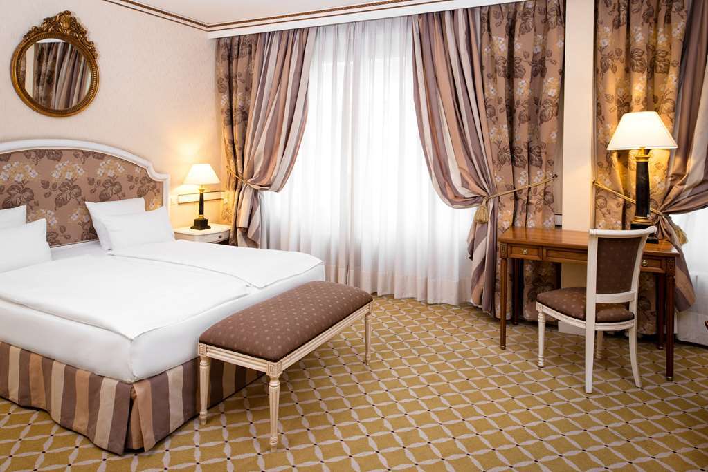 Hotel By Fassbind Geneva